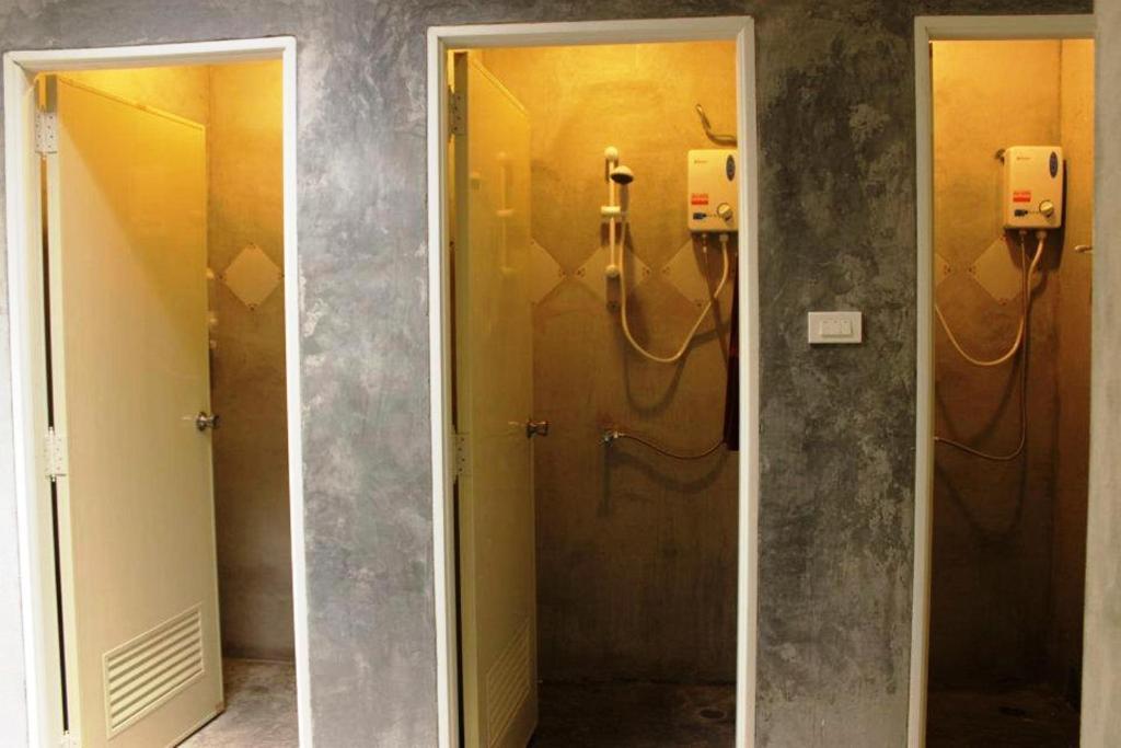 Tid Tarad Hostel HHQ Kamer foto